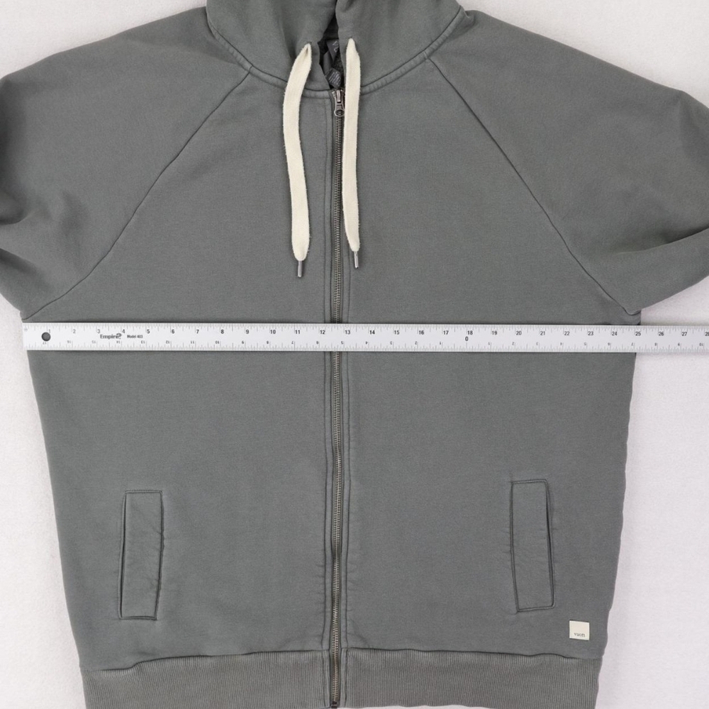 Vuori Gray Oversize Hoodie Sweatshirt - Picture 6 of 7